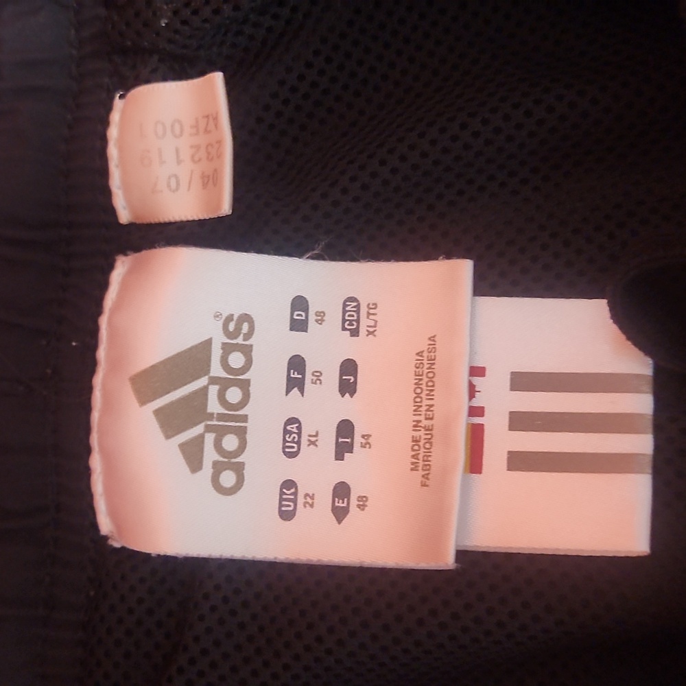 Adidas Retro Joggers | Black + Yellow | Streetwear Staple 38x29“ Open to offers - Picture 3 of 8